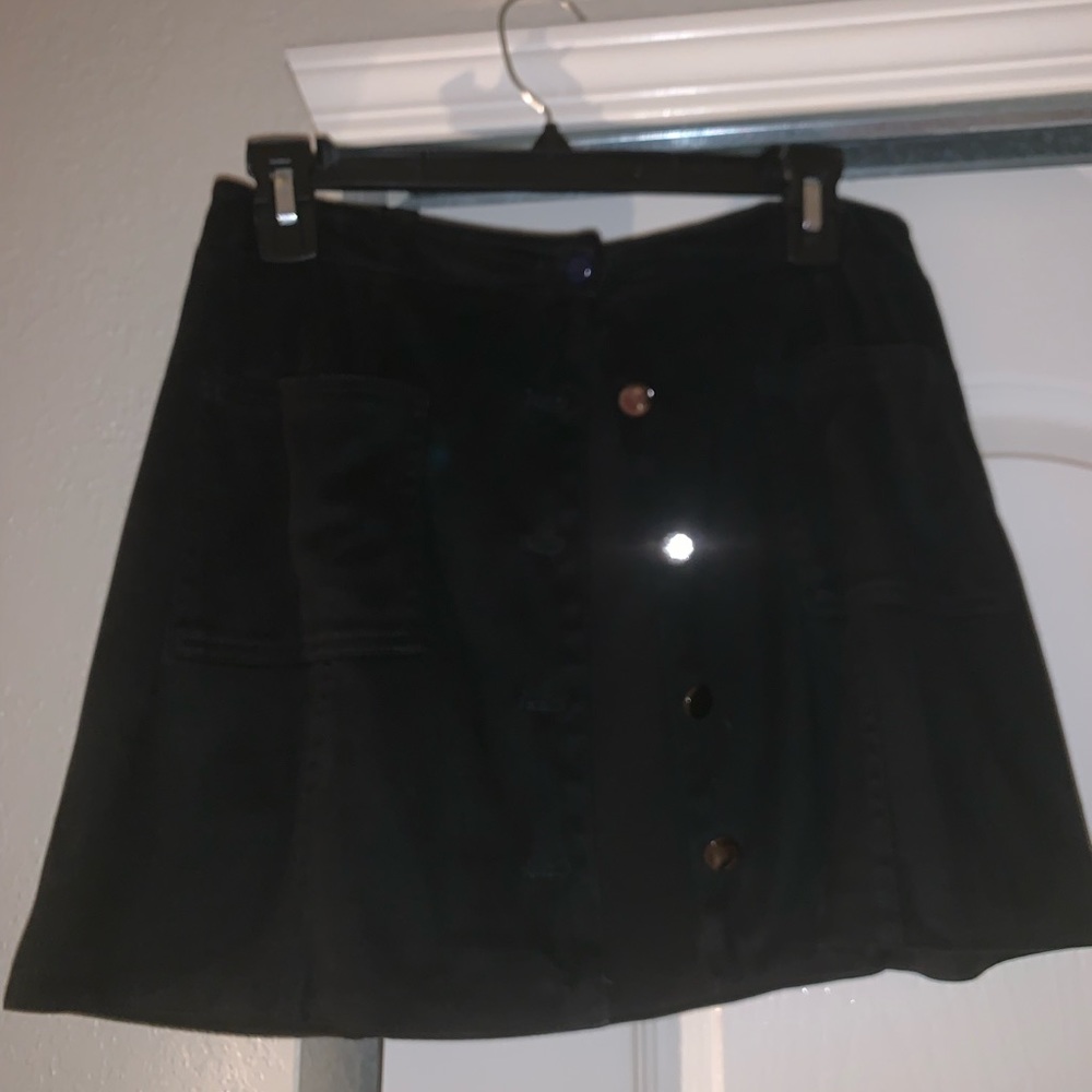 Black skirt